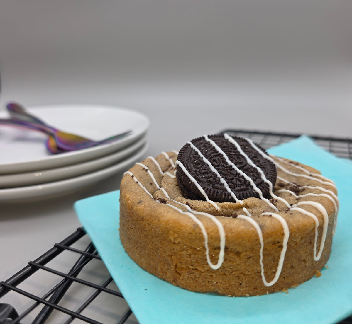 Cookies & Cream - 4 inch Deep Dish