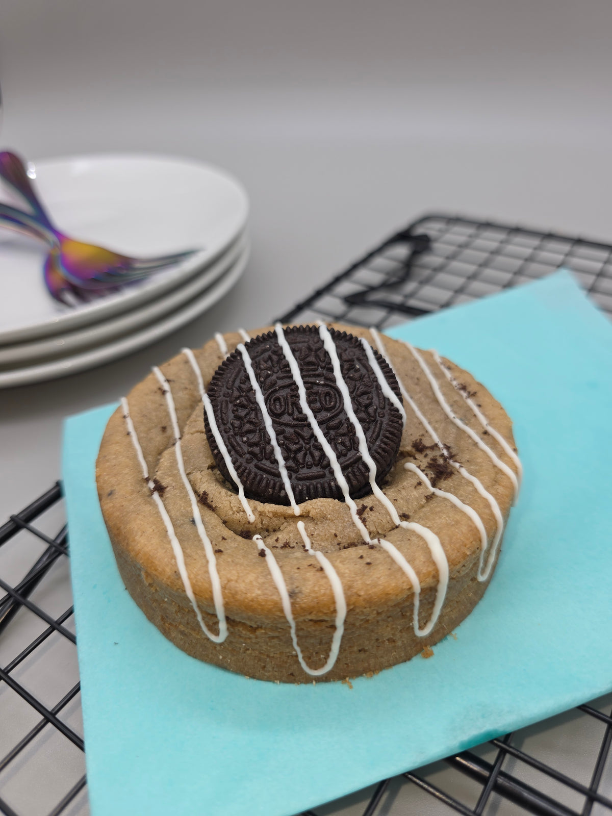 Cookies & Cream - 4 inch Deep Dish